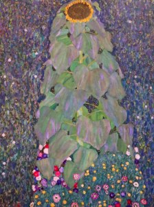 Bauerngarten mit Sonnenblumen 