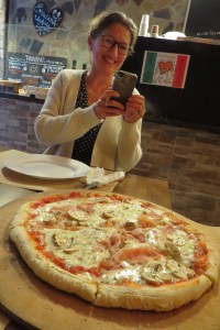 B4A60938-C879-40A3-BCFA-B8F8AA18DEC6